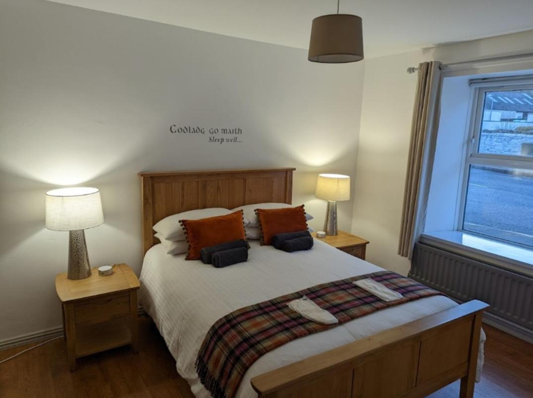 Antrim Coast Apartments Кушендолл Экстерьер фото