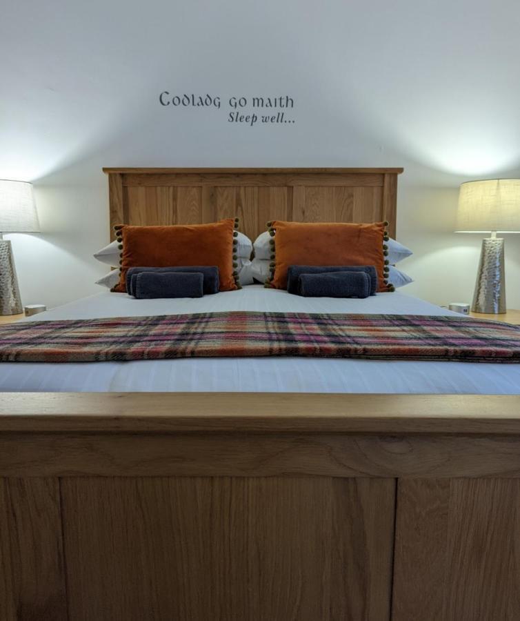 Antrim Coast Apartments Кушендолл Экстерьер фото