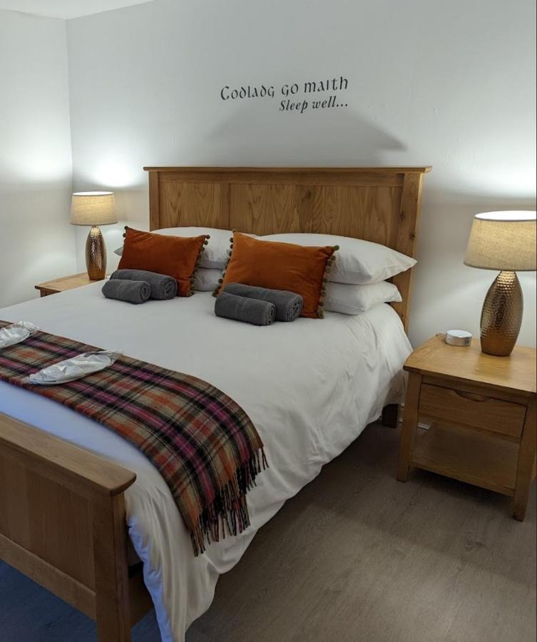 Antrim Coast Apartments Кушендолл Экстерьер фото
