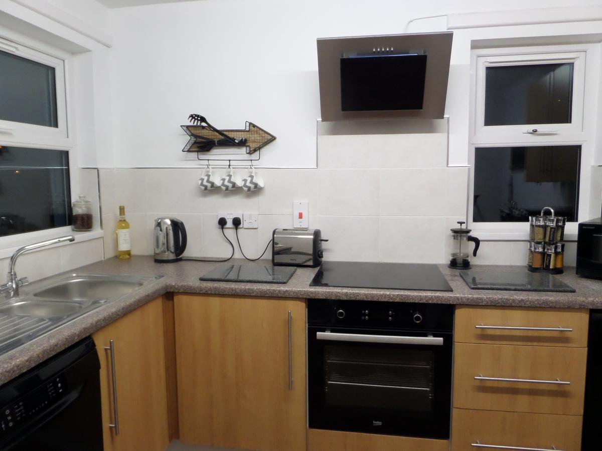 Antrim Coast Apartments Кушендолл Экстерьер фото