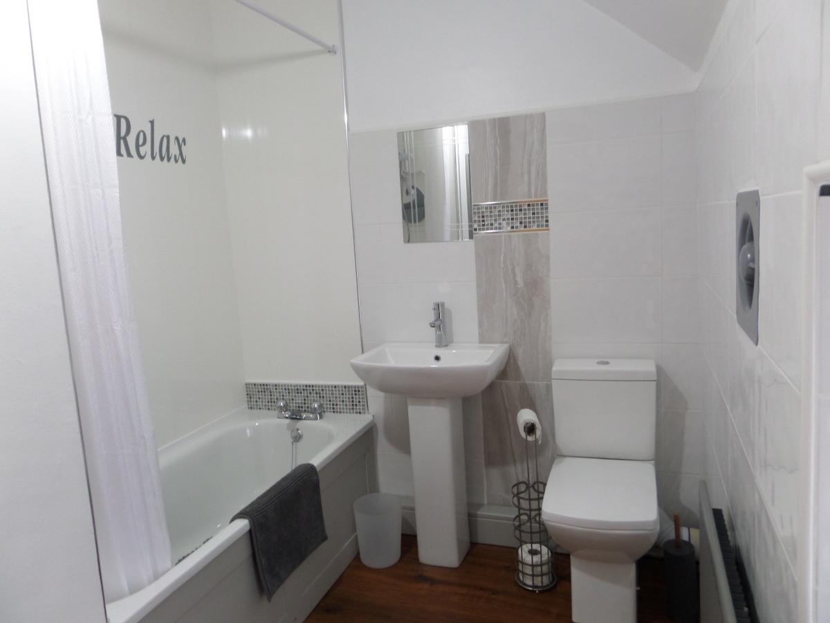 Antrim Coast Apartments Кушендолл Экстерьер фото